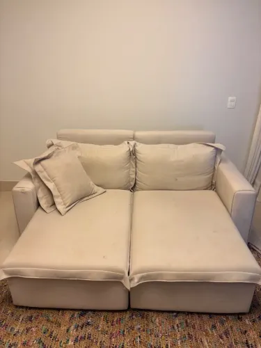 VENDO SOFÁ DE 2 LUGARES - R$ 1.300