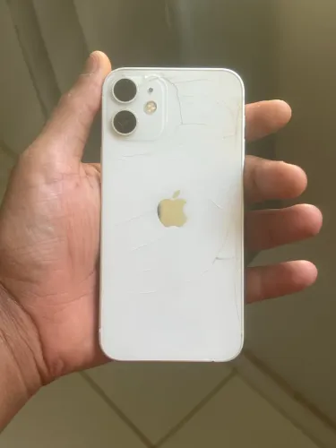 iPhone 12 mini 