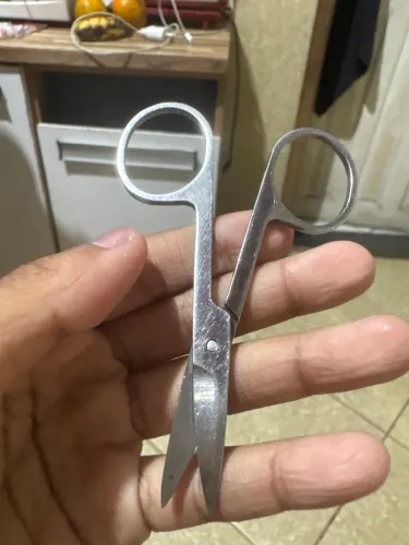 Tesoura Prata