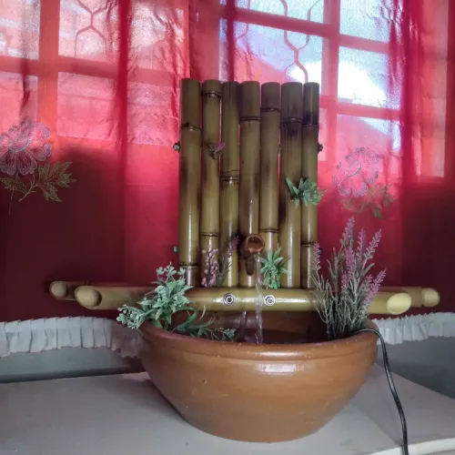 Fonte de bambu.