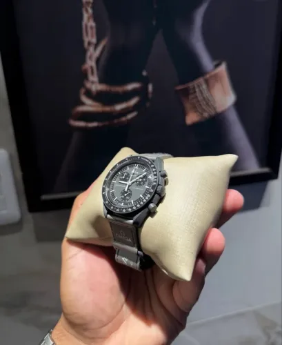 Omega swatch