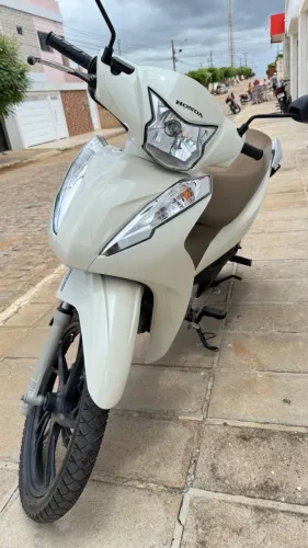 Honda Biz 125 2021 Branca - EXTRA - 16.000 km