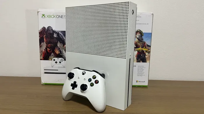 Xbox One S 1TB SSD Ultra Rápido + Controle Original + Caixa Original