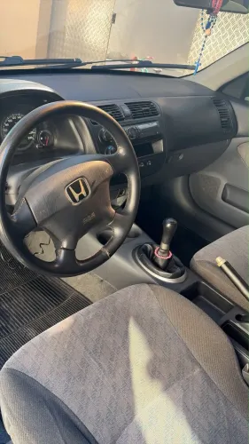 Honda Civic Sedan LX 1.7 16V 115cv Mec. 4P 2005