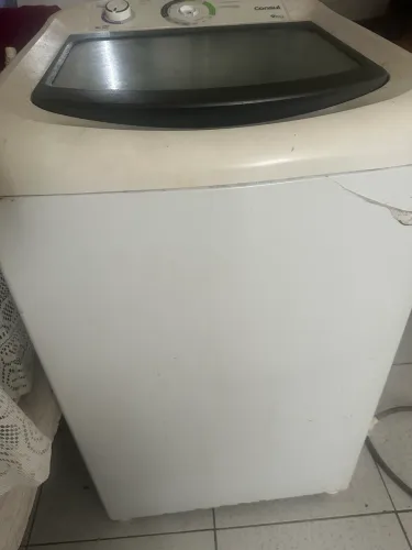 Máquina de lavar e uma lava e seca 300 as duas 