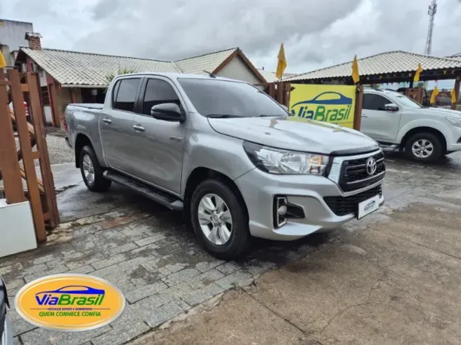 Toyota Hilux CD SR 4X4 2.8 TDI Diesel Aut. 2020
