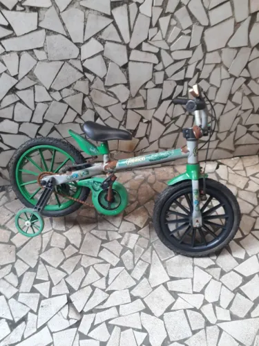 Bicicleta crianças