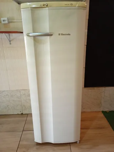 Geladeira Eletrolux 