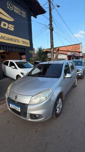 Renault Sandero Expression Hi-flex 1.6 8V 5P 2013