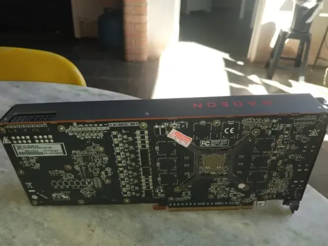 Vendo RX 5700 8GB gddr6 Amd Founder Edition