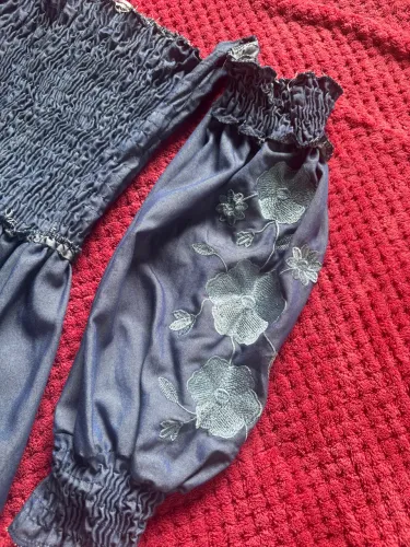 Vestido- TAM M 