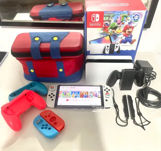 Nintendo Switch oled / jogos na conta