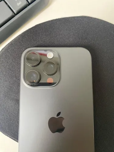 iPhone 16 Pro Max 512mb