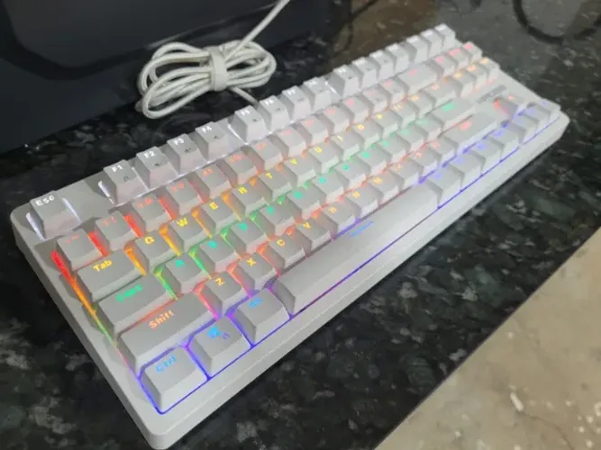 Teclado mecânico KROSS Gaming Strafing
