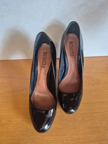 Sapato Schutz verniz preto - 34