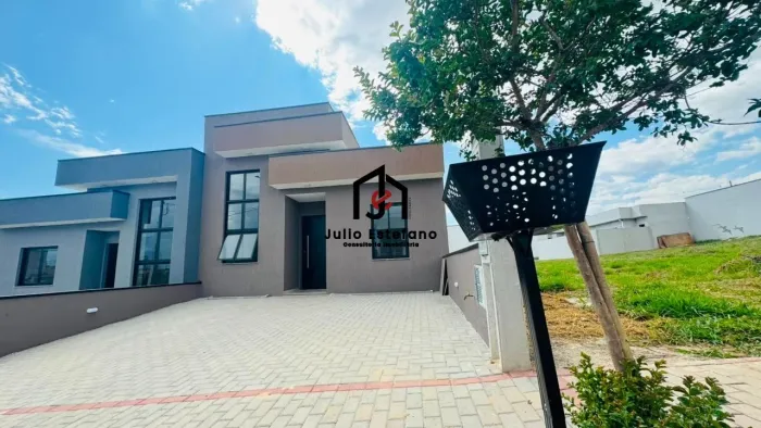 Casa com 3 dormitórios sendo 1 suíte no Bosque da Imperatriz em Pindamonhangaba