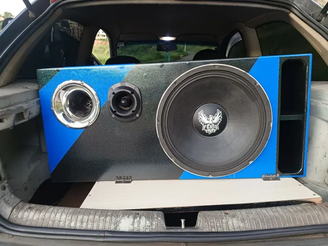 Caixa trio pesada (Hard Power 3850) R$2600