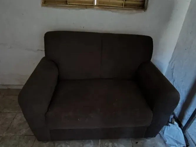SOFA DE 2 LUGARES 