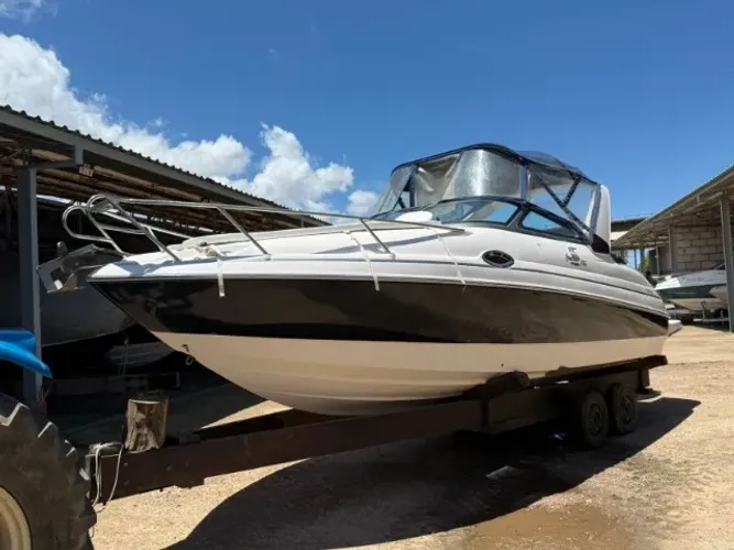 Lancha Focker 255 - Ano 2013 - Verado 250Hp - Apenas 59h