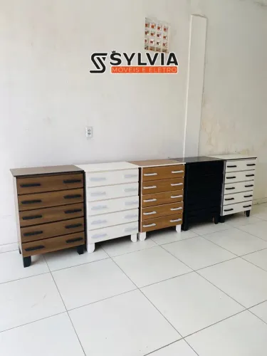 CÔMODA 5 gavetas 