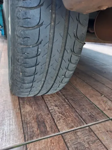 Pneu 15