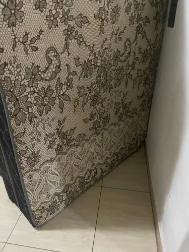 Cama box.