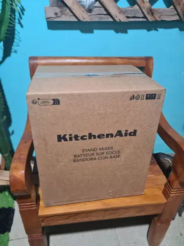 Batedeira Kitchenaid Stand Mixer Profissional 7,61 - Empire Red - 220v