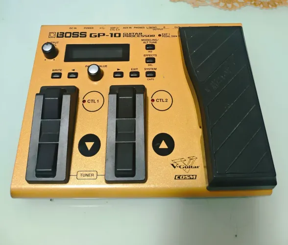 Pedaleira Boss gp10+GK3 R$ 2,400