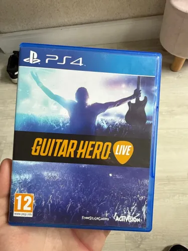 Guitar Hero Live - PS4 (somente jogo)