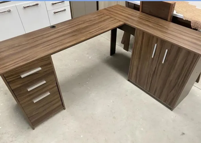 Mesa para escritório em L / NOVO / ENTREGAMOS 