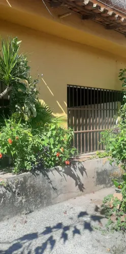 Alugo casa,para / depósito( outros finalidades)