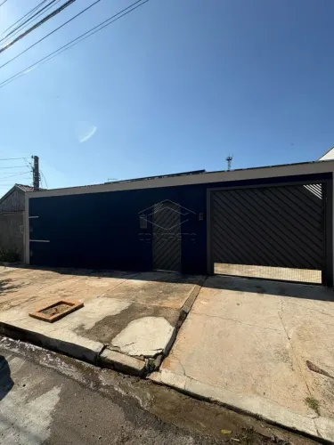 Casa à venda com 200 m² de área total e 84 m² de área construída - Geisel