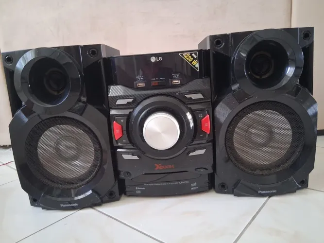 Vendo Som LG Xboom - Potência 220W Rms