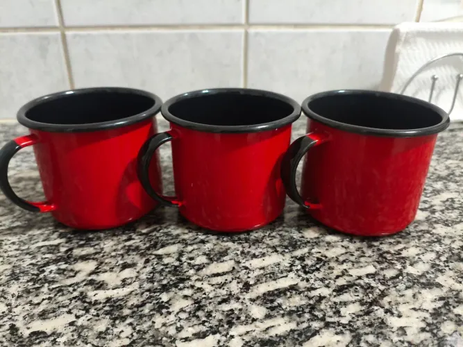 CANECAS ESMALTADAS