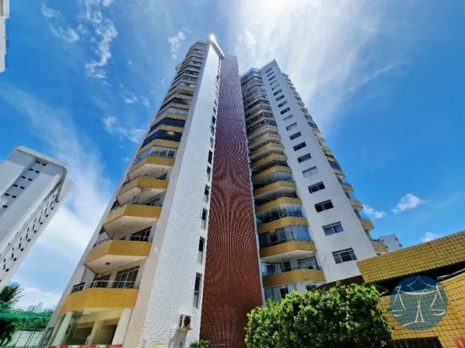 APARTAMENTO EM PETRÓPOLIS COM 164M²