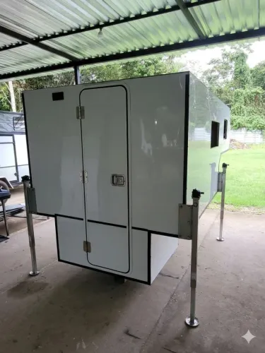 CAMPER PARA 4 PESSOAS 