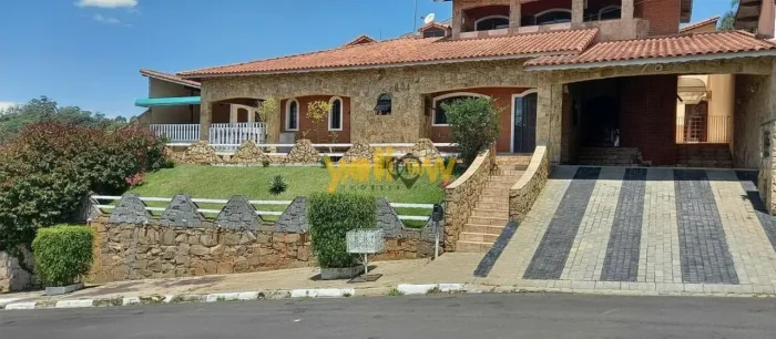 Casa no Condomínio Arujá Country Club - Arujá, SP