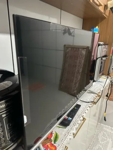 Smartv 32 novinha no plástico