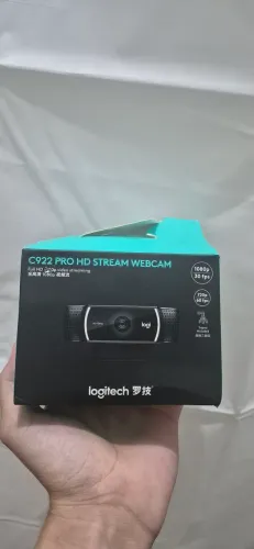 Webcam Full HD Logitech C922 Pro Stream com Microfone Embutido<br>