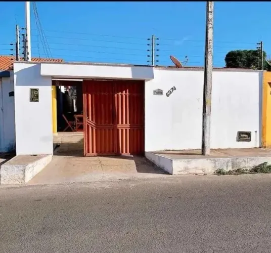 BELÍSSIMA CASA NA GUANABARA 2/4