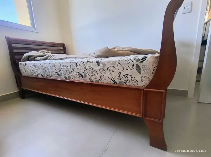 Cama madeira solteiro