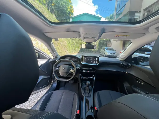 Peugeot 208 Allure 1.0 Tubo Flex 5P Aut. 2025