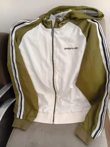 jaqueta da umbro G usada bom estado