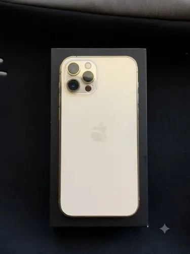 iPhone 12 Pro 128GB Dourado - Semi-novo, perfeito estado