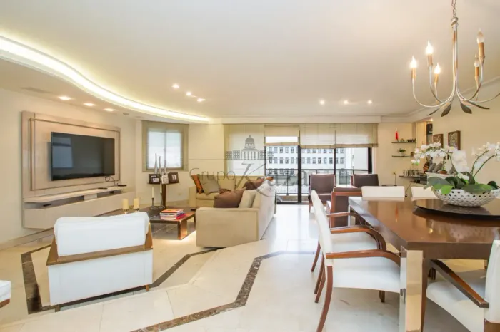 Apartamento - Jardim Paulista - 4 Suítes - 224m².