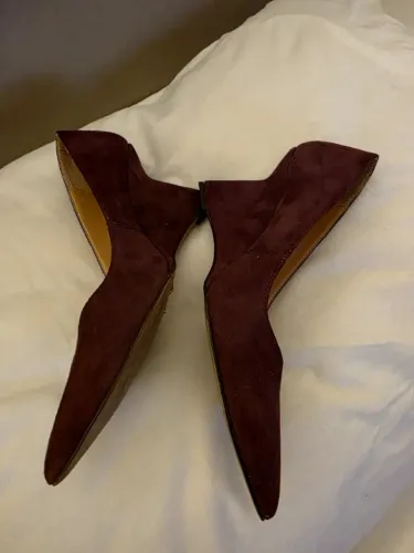Sapato Scarpin Luiza Barcelos, n. 37, usado uma única vez. Em ótimo estado de conservação.