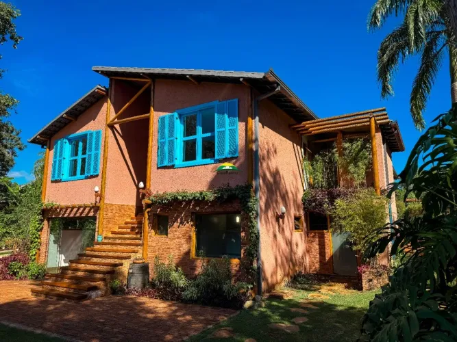 Casa de Campo à Venda no Condomínio Mãe Terra.