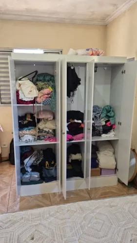 Guarda roupa de bebê novo! 