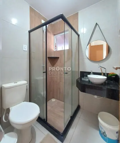 Casa de Condomínio com 5 quartos em Carneiros