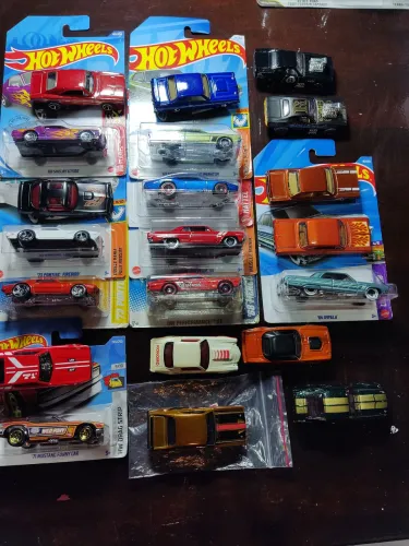 HOTWHEELS MUSCLE CAR